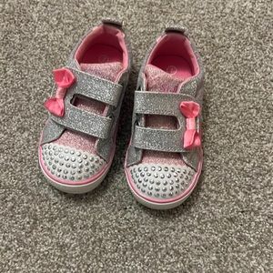 Sketchers toddler girl size 7
